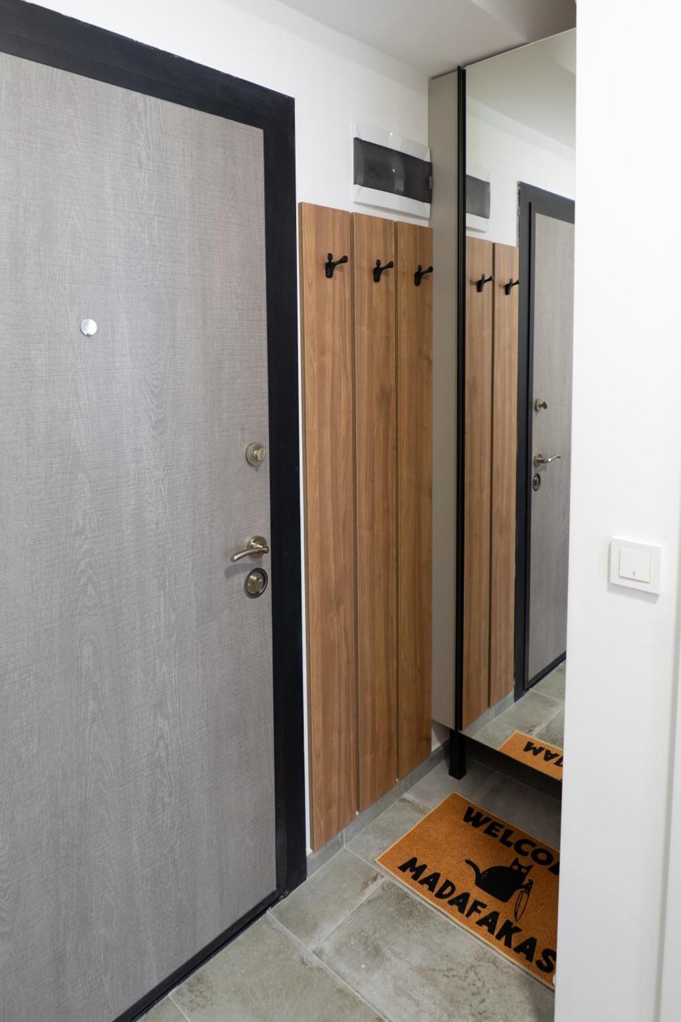 New Modern & Cozy Apartment With Free Parking 瓦爾納 外观 照片